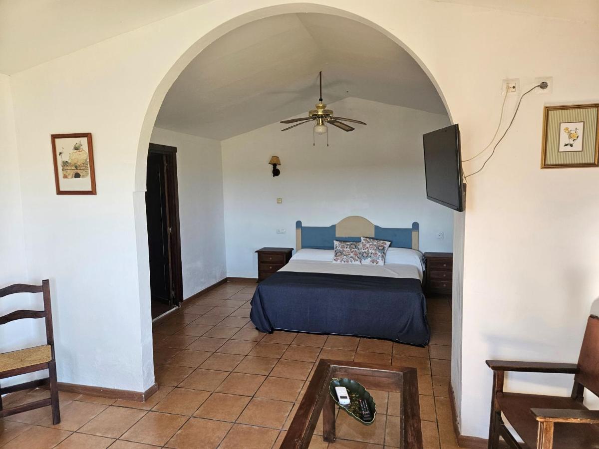 Hotel Rural Portilla De Monfraguee Toril  Екстер'єр фото